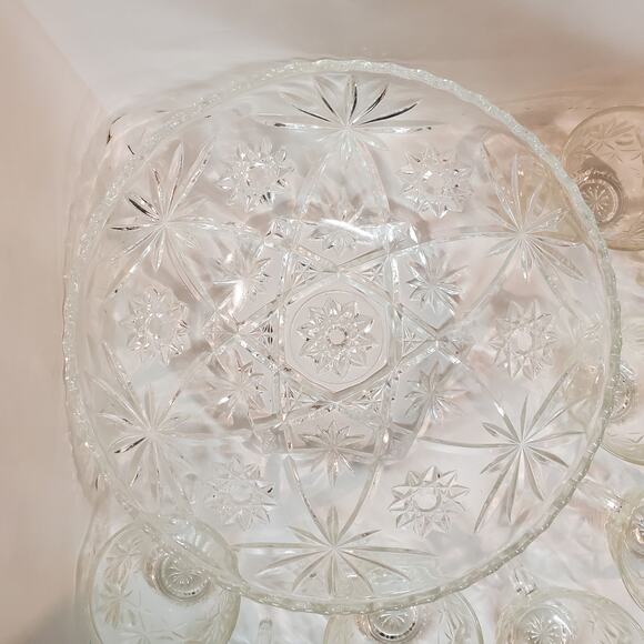 Get Blitzed: Retro Punch Bowl Set (Cups Included!) - Picture 10 of 13